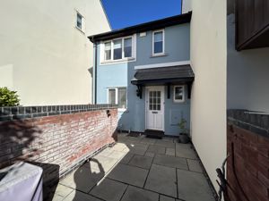 Photo 1- click for photo gallery